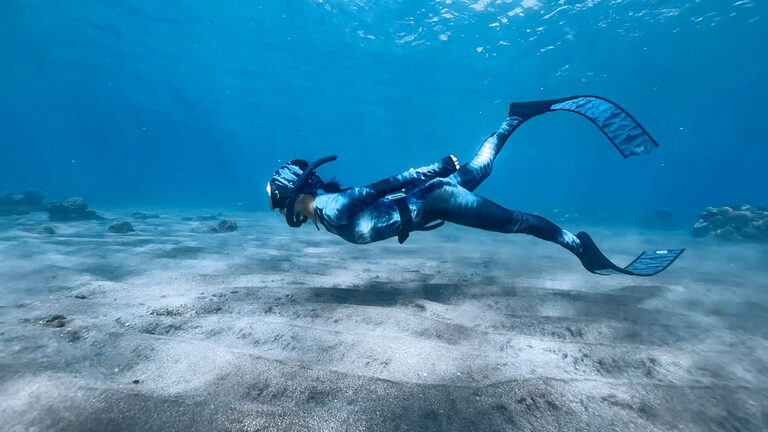 iPhone 16 pro underwater