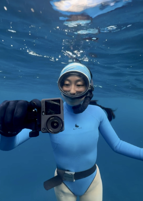 iPhone vs action camera underwater